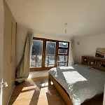 In Apartman *